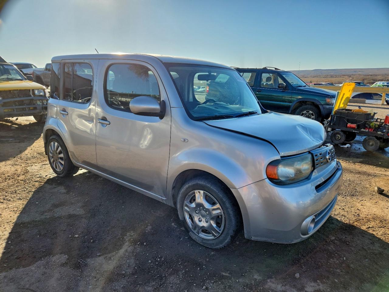 NISSAN CUBE BASE