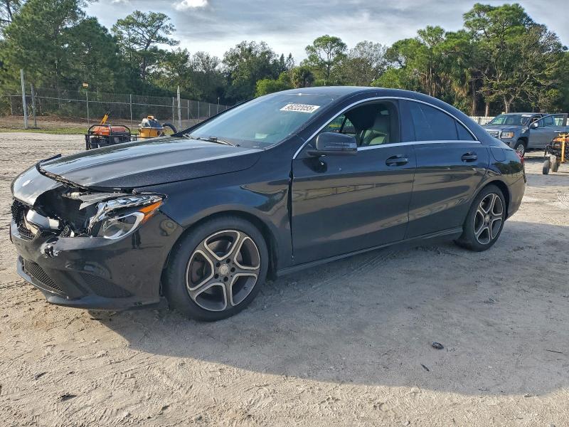 2014 MERCEDES-BENZ CLA 250 #3310370978