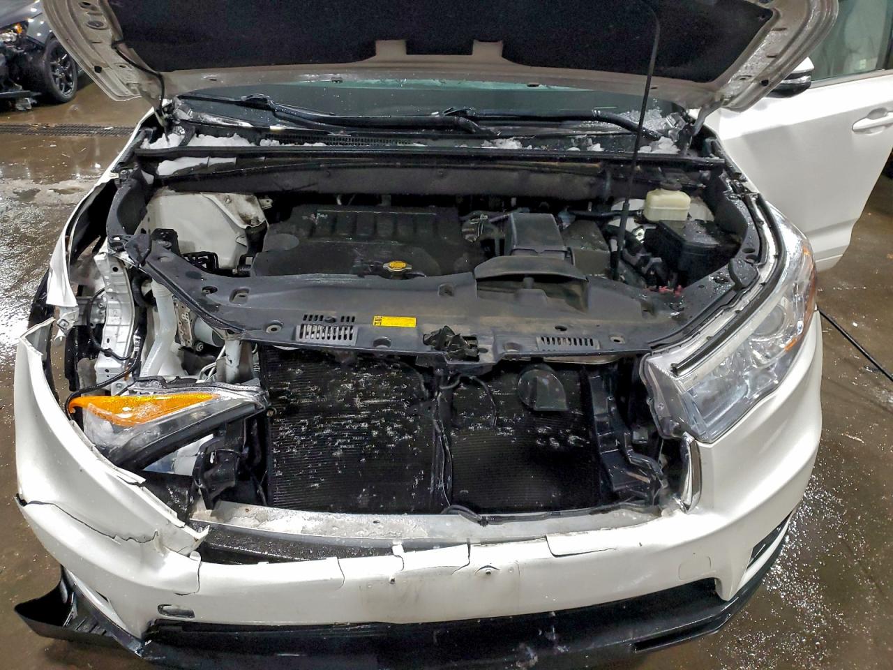 TOYOTA HIGHLANDER XLE