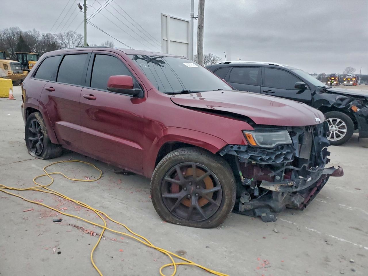 JEEP GRAND CHEROKEE SRT-8