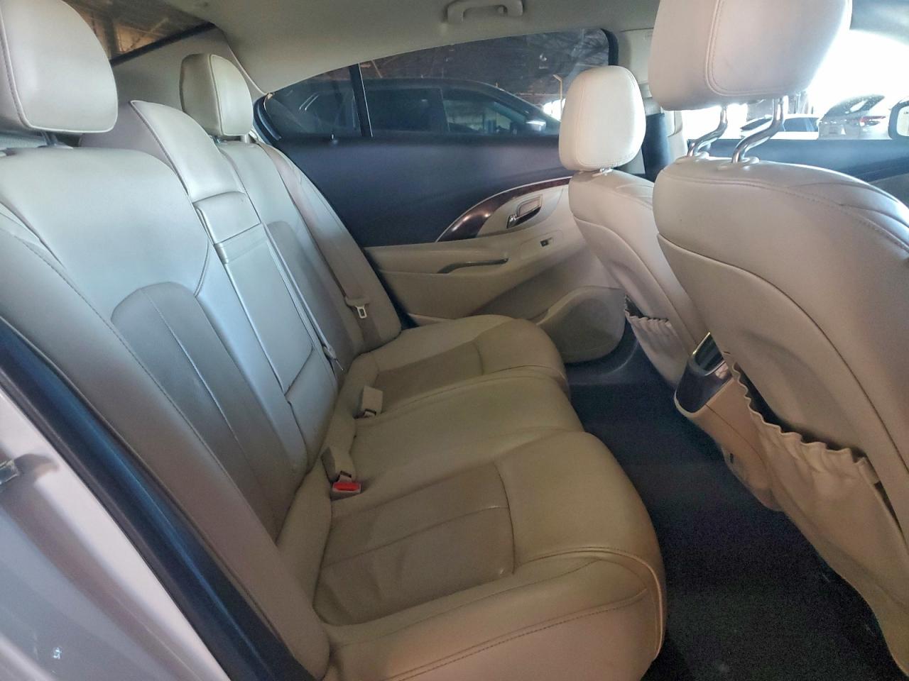 BUICK LACROSSE PREMIUM