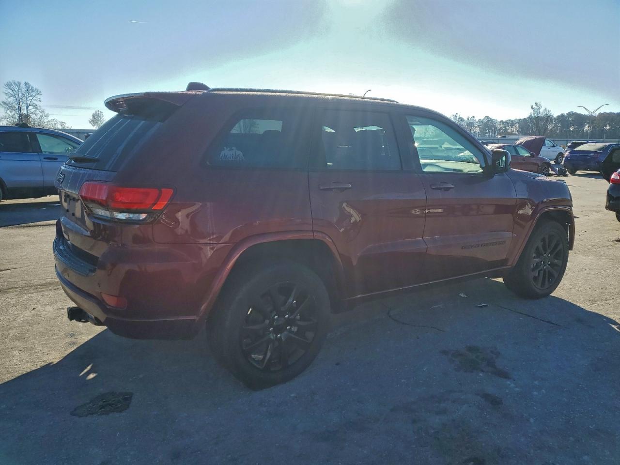 JEEP GRAND CHEROKEE LAREDO
