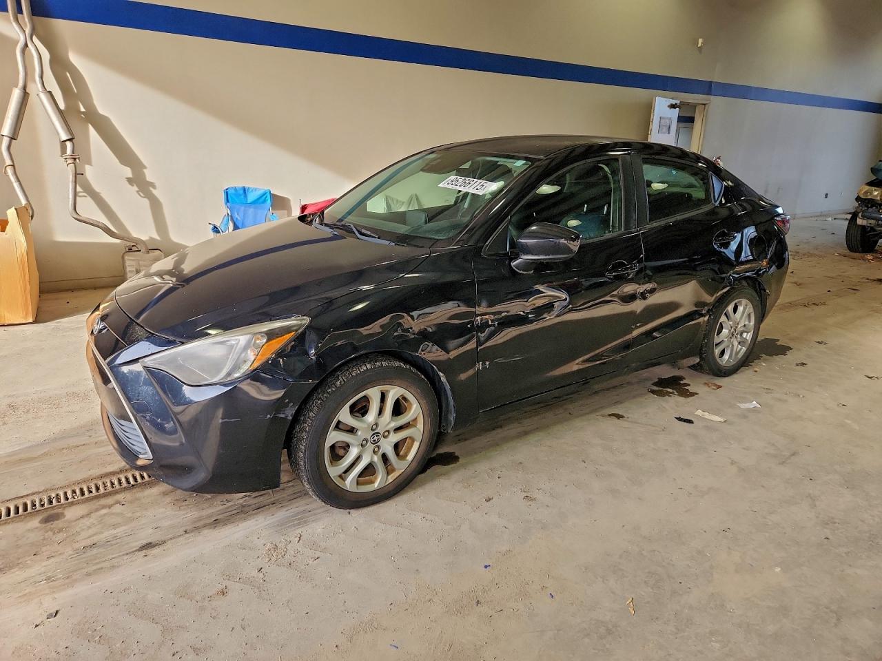 Lot #3304595456 2016 TOYOTA SCION IA