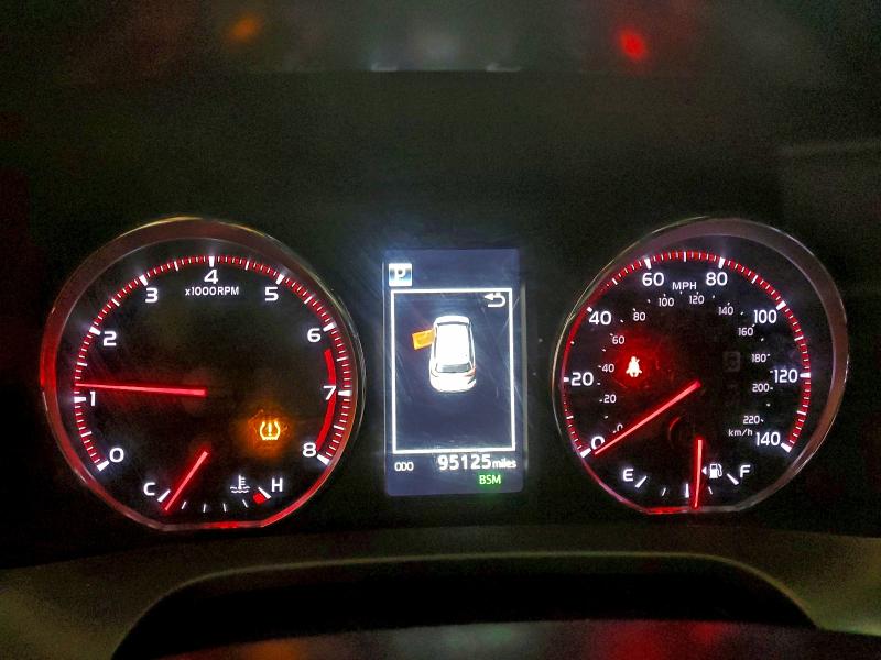 2018 TOYOTA RAV4 SE #3301662666