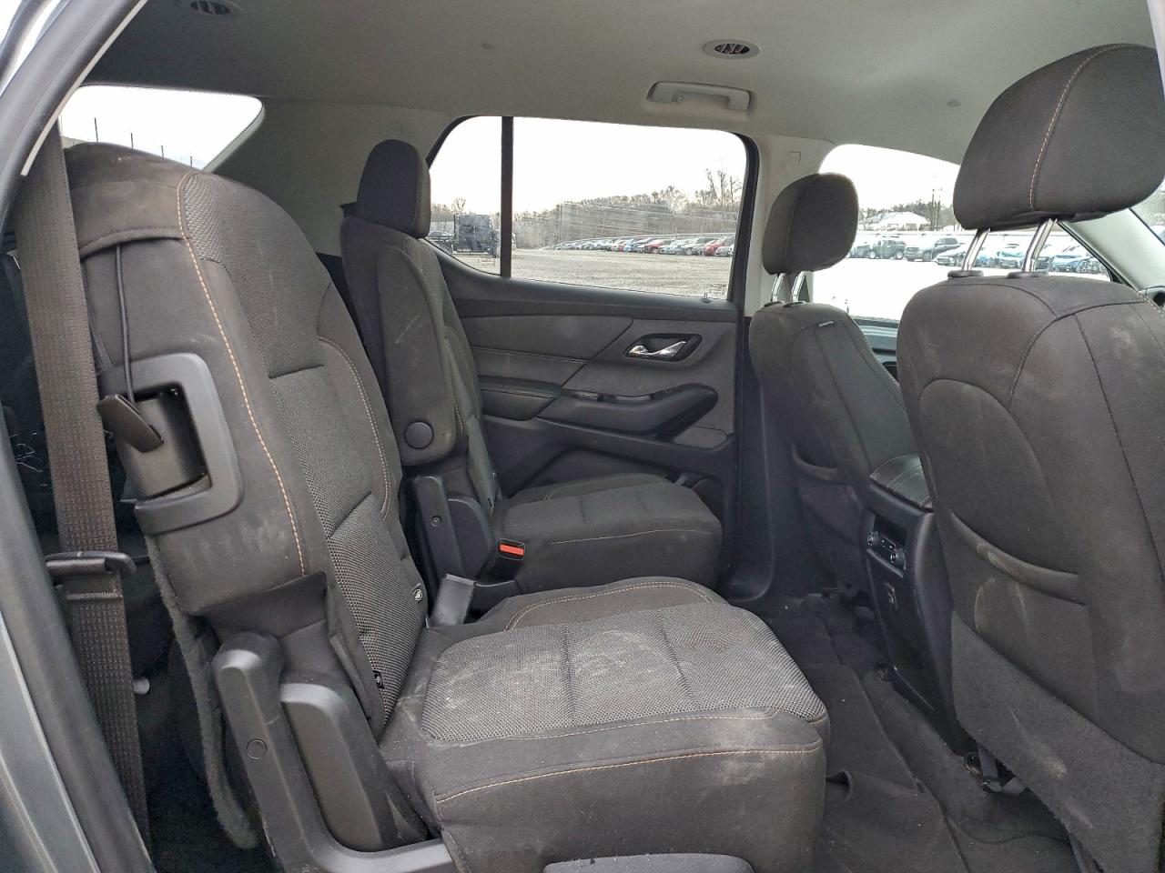 CHEVROLET TRAVERSE LT