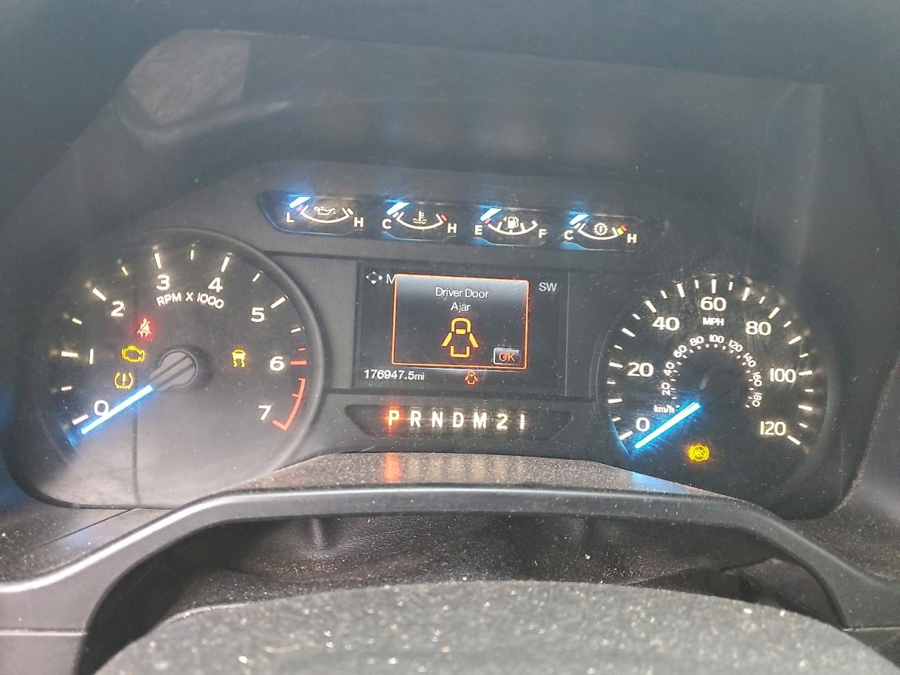 FORD F-150 SUPER CAB