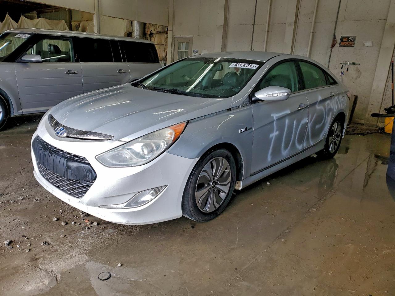 HYUNDAI SONATA HYBRID