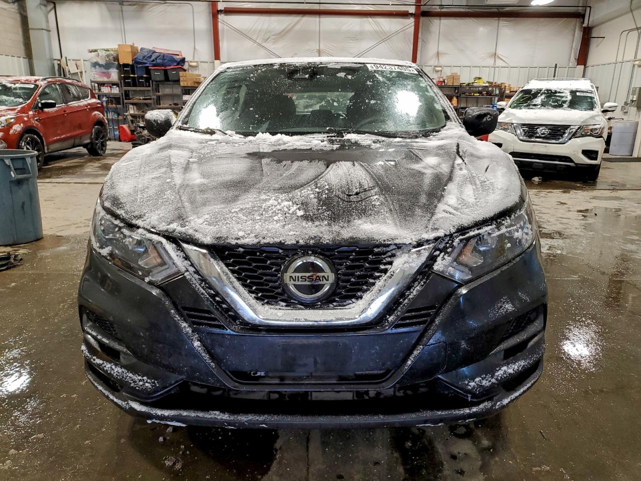 NISSAN ROGUE SPORT S