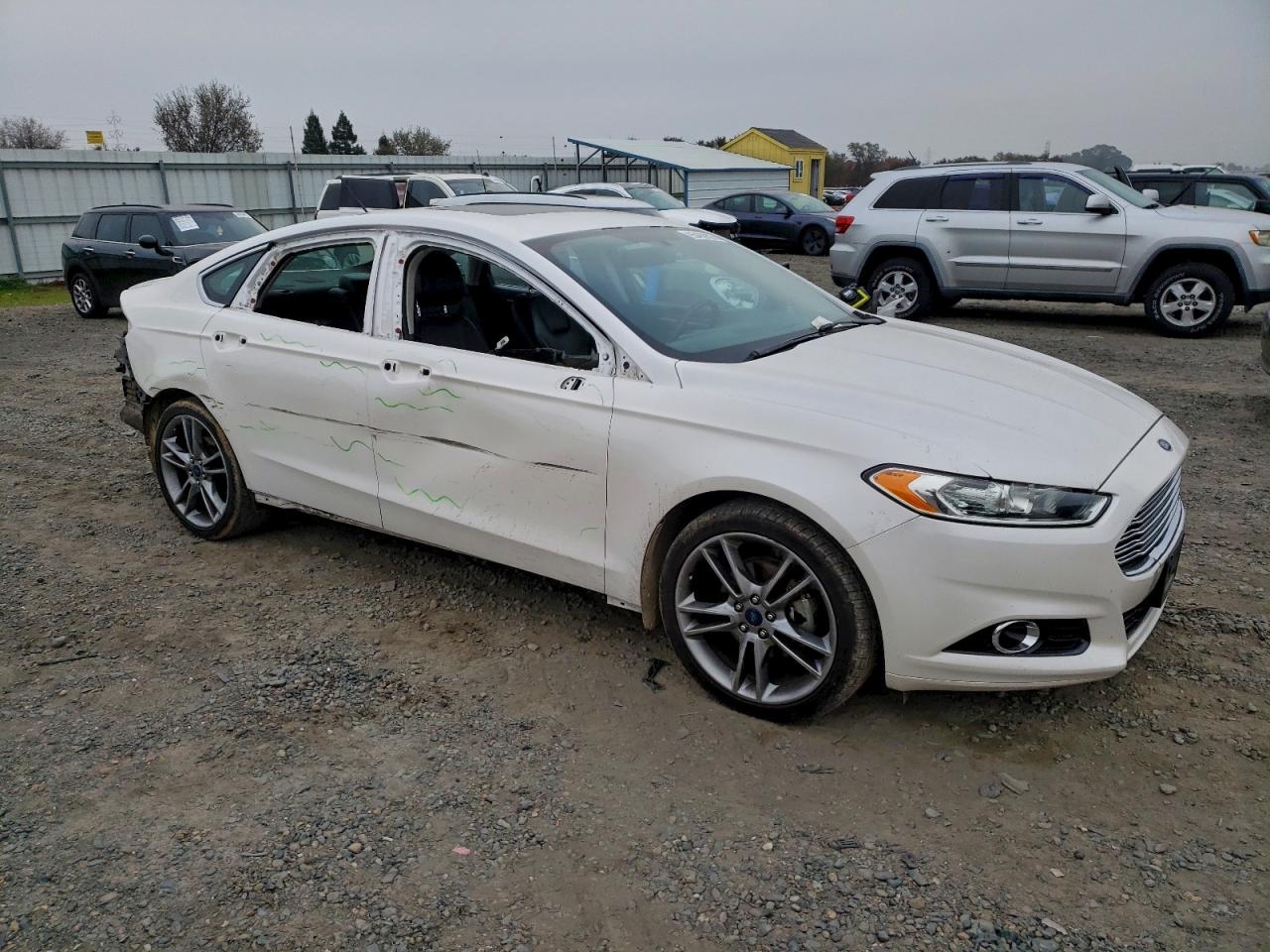 Lot #3310301086 2013 FORD FUSION TIT