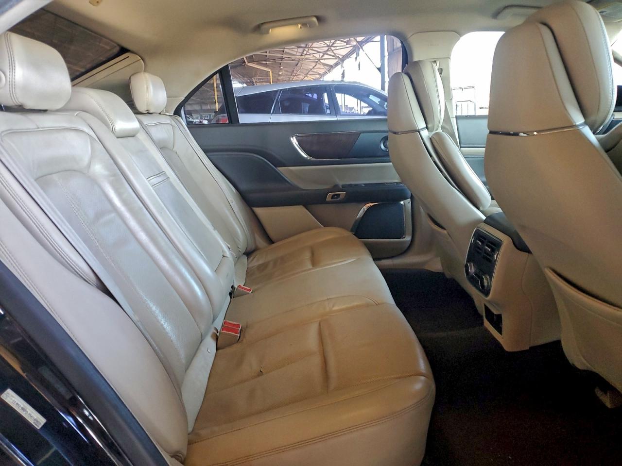 LINCOLN CONTINENTAL RESERVE