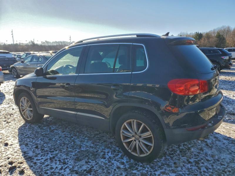 2012 VOLKSWAGEN TIGUAN S #3316737432