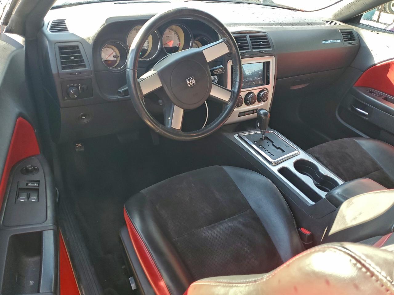 Lot #3310468056 2009 DODGE CHALLENGER