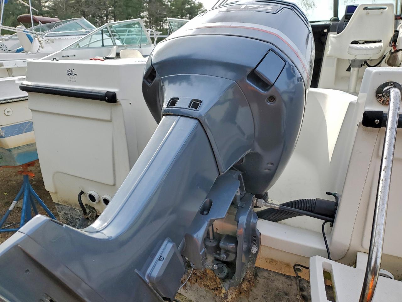 Lot #3316829416 2000 BAYLINER BOAT