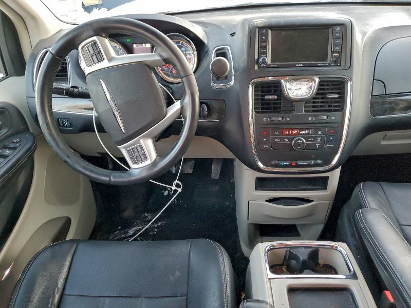 2014 CHRYSLER TOWN & COU #3308309176