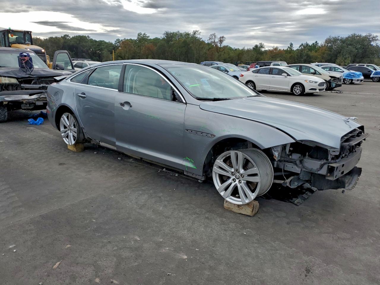 JAGUAR XJ XJL