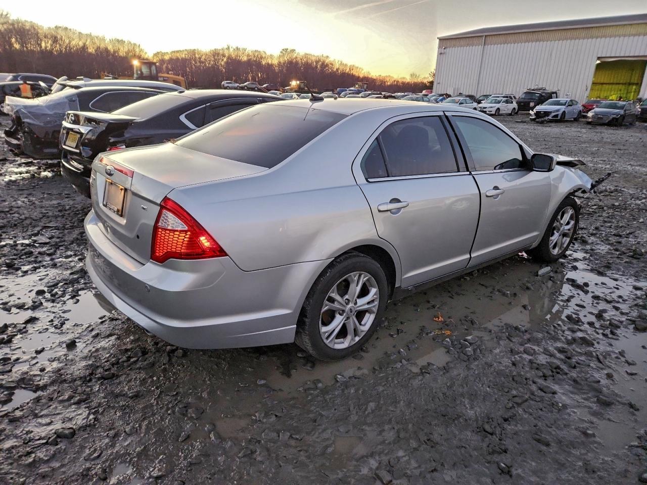 FORD FUSION SE