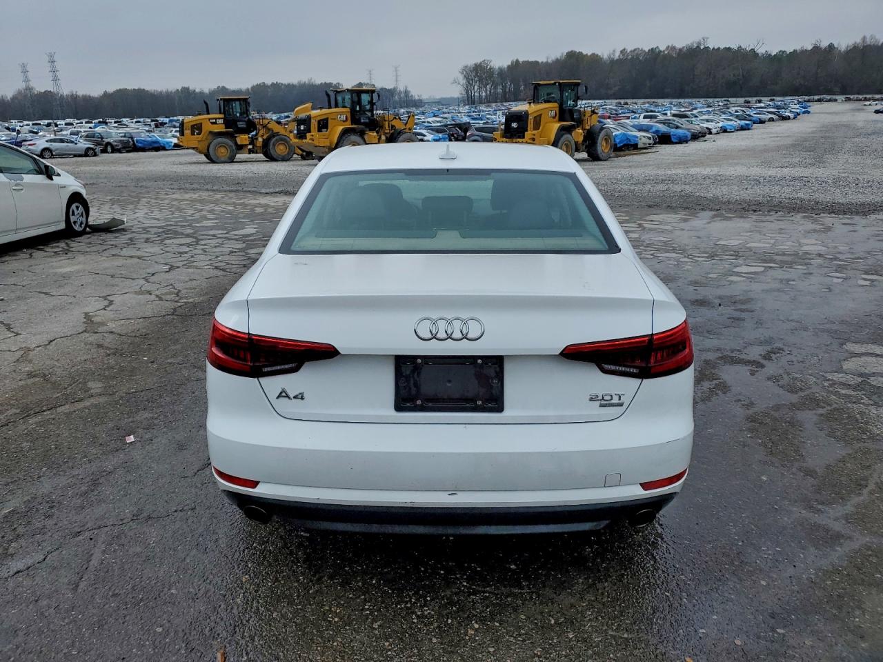 AUDI A4 ULTRA PREMIUM