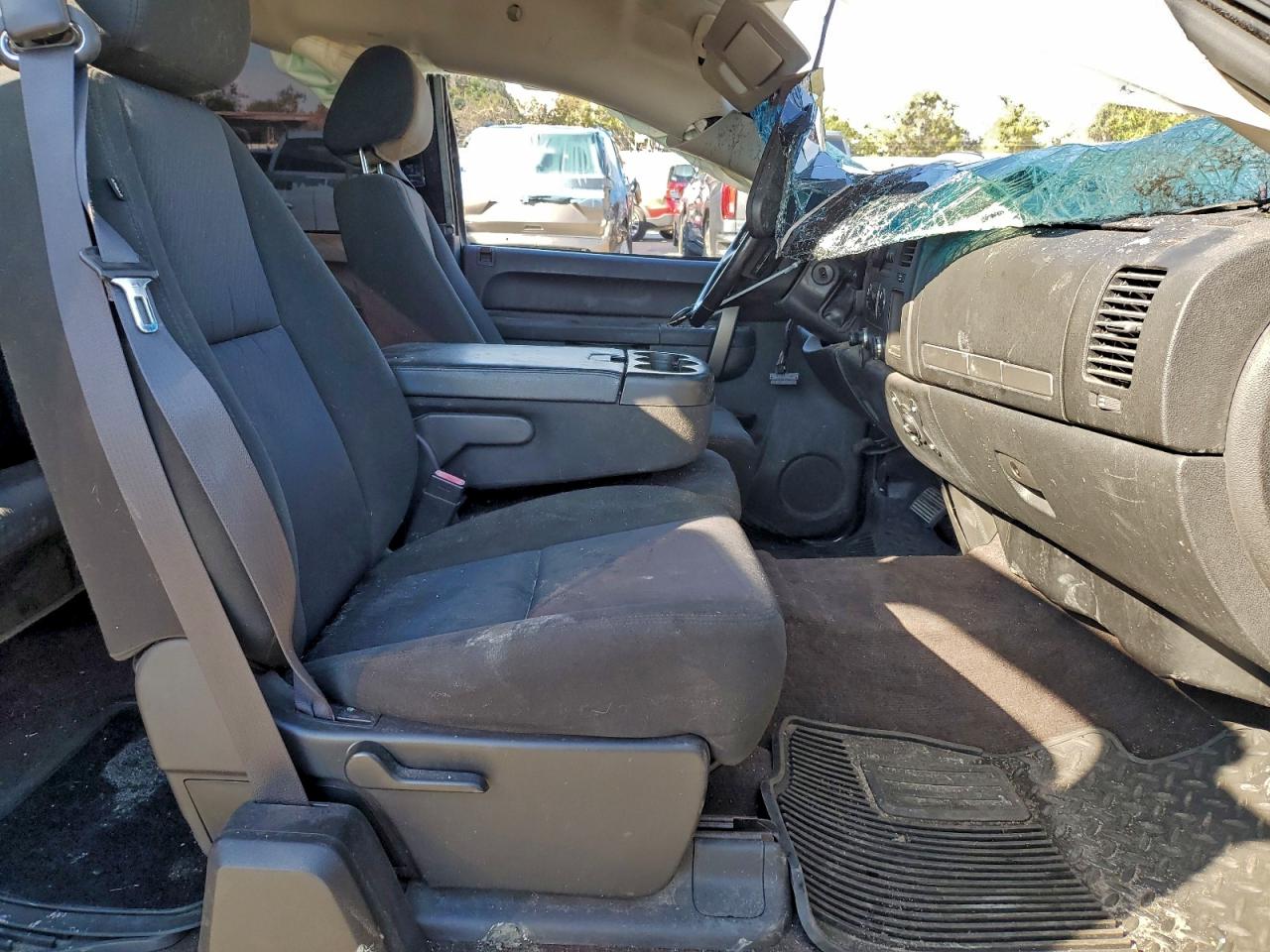 CHEVROLET SILVERADO K1500 LT