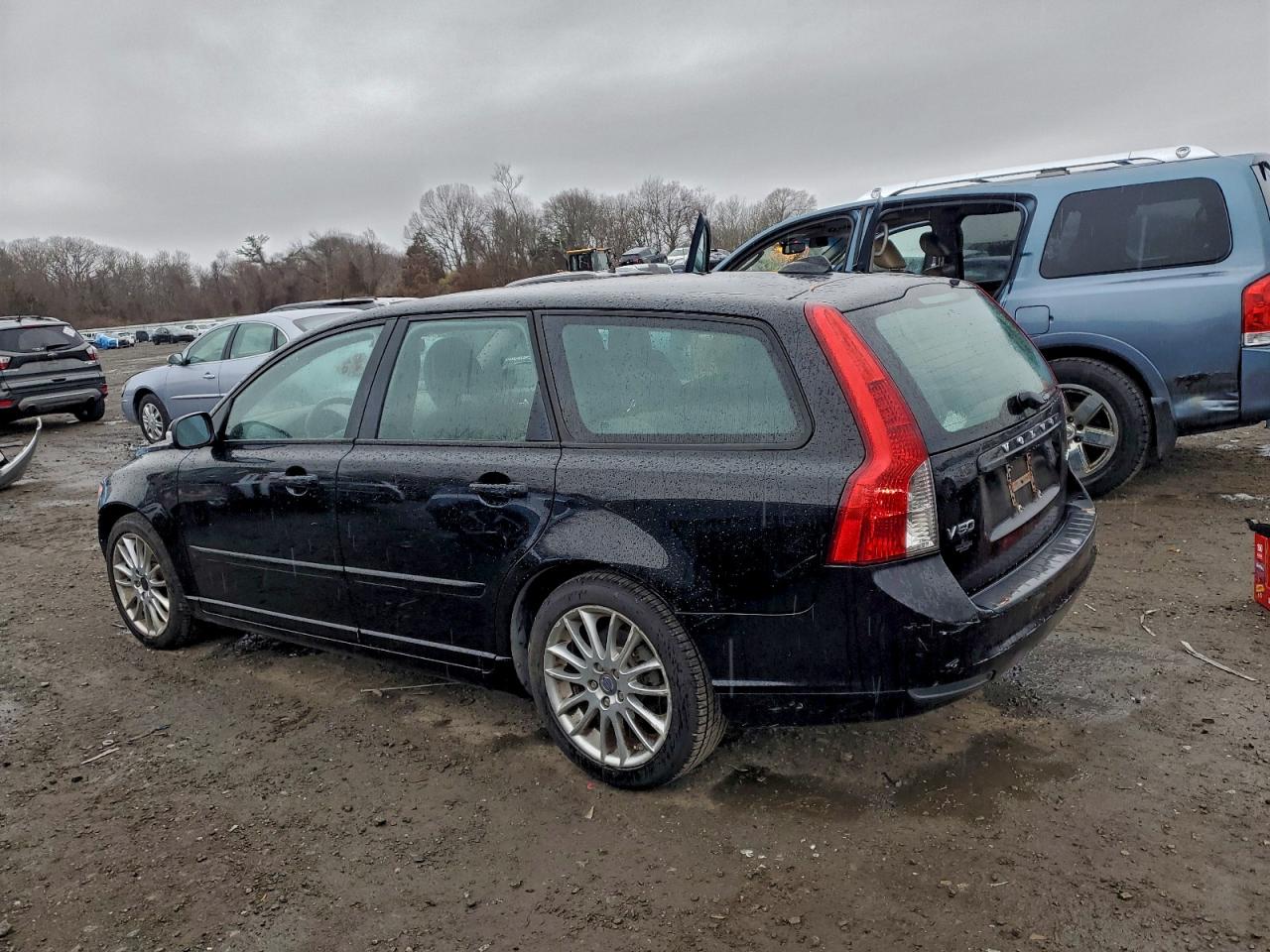 VOLVO V50 2.4I