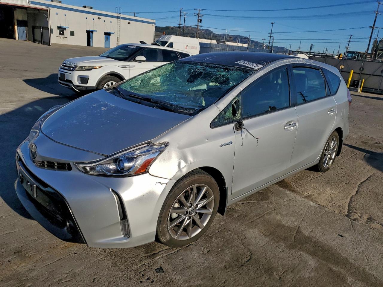 TOYOTA PRIUS V