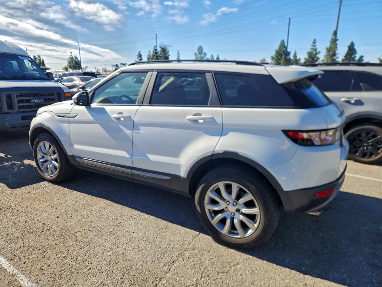 LAND ROVER RANGE ROVER PURE