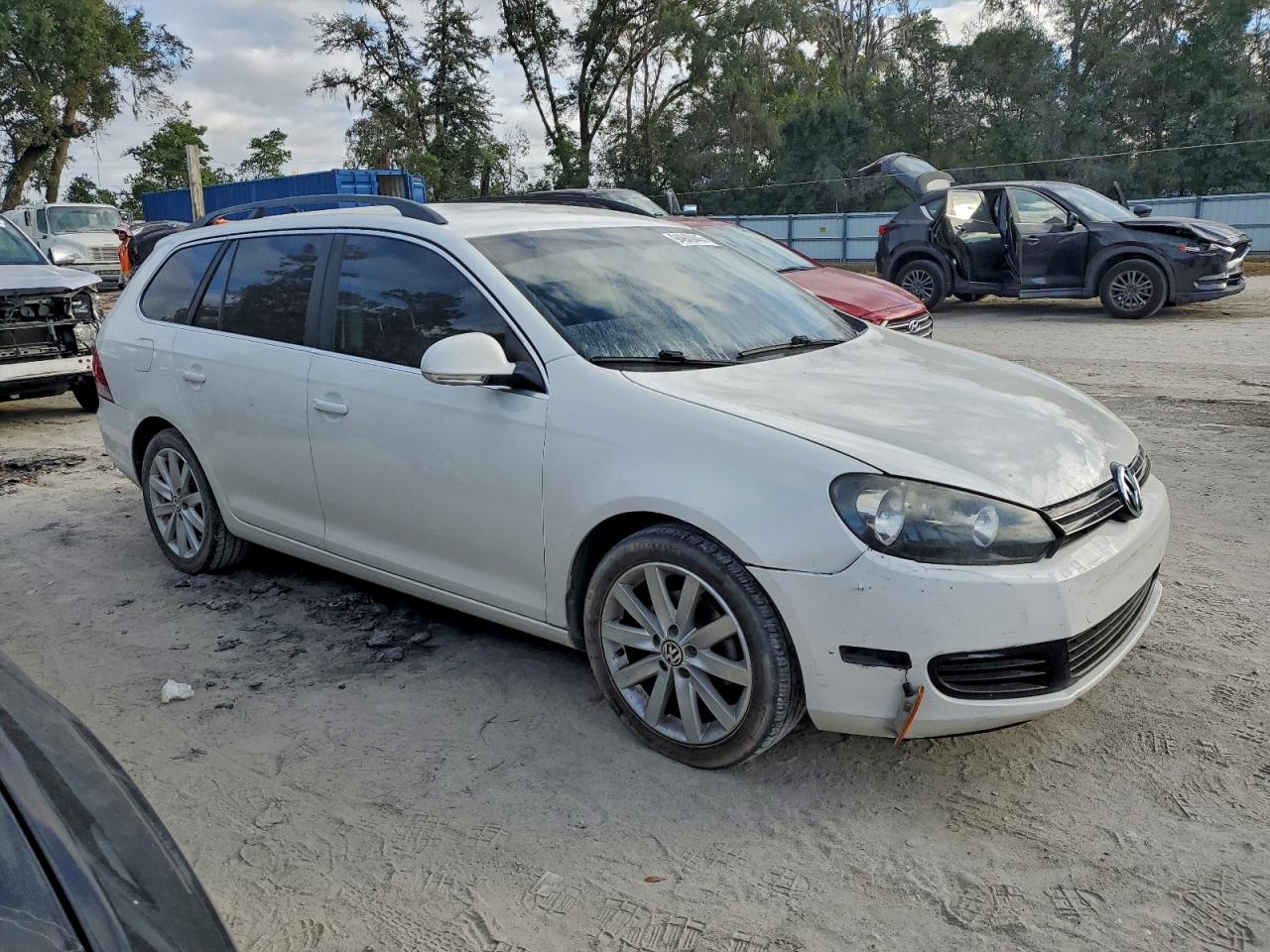 VOLKSWAGEN JETTA SE