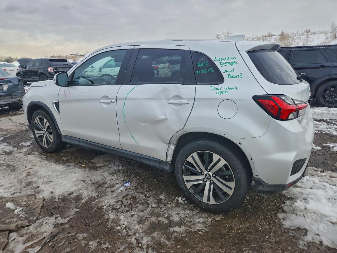 MITSUBISHI OUTLANDER S/SE