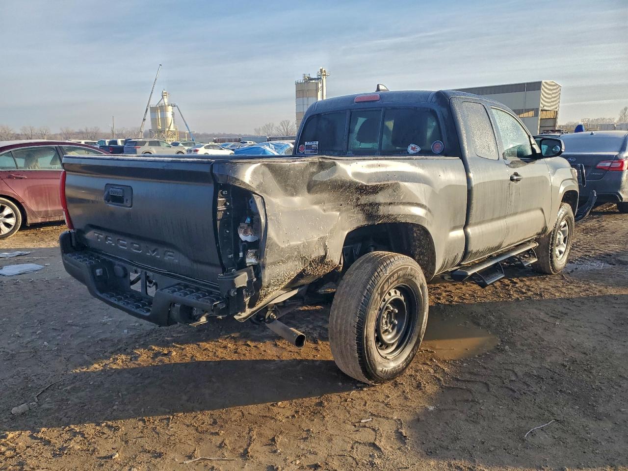 TOYOTA TACOMA ACCESS CAB