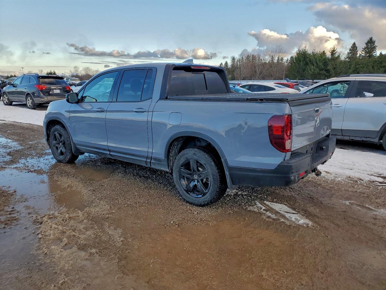 HONDA RIDGELINE BLACK EDITION