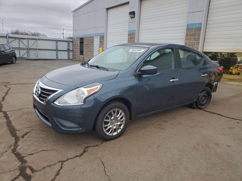 2015 NISSAN VERSA S #3311461304