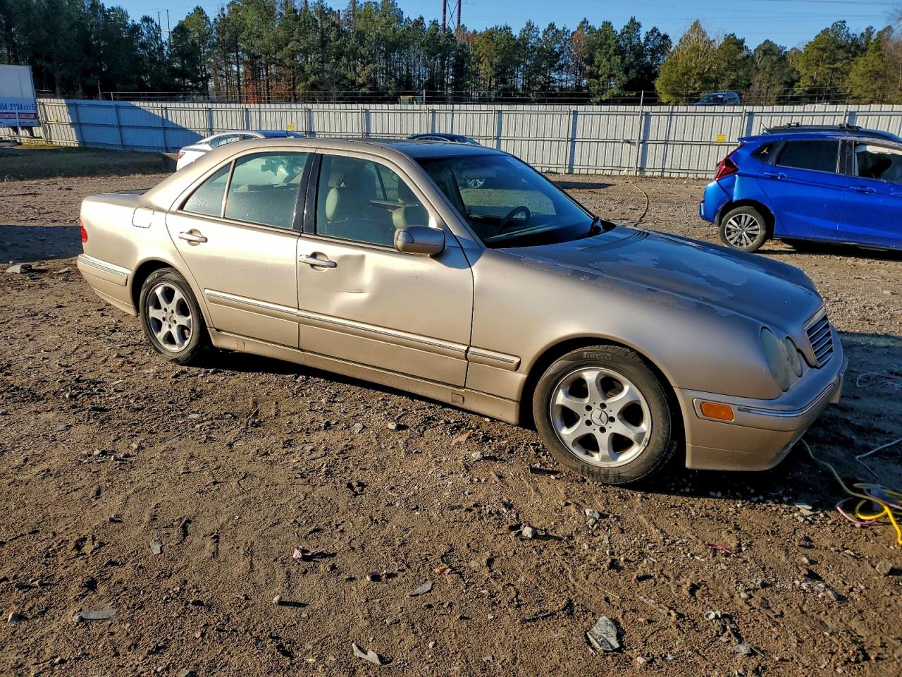 Lot #3301801354 2002 MERCEDES-BENZ E 320