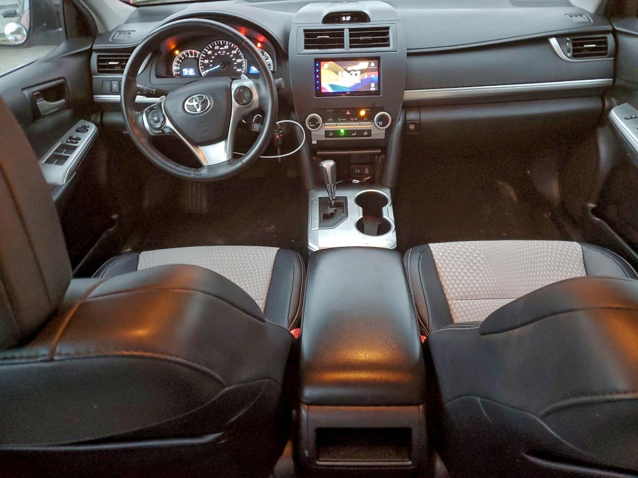TOYOTA CAMRY L