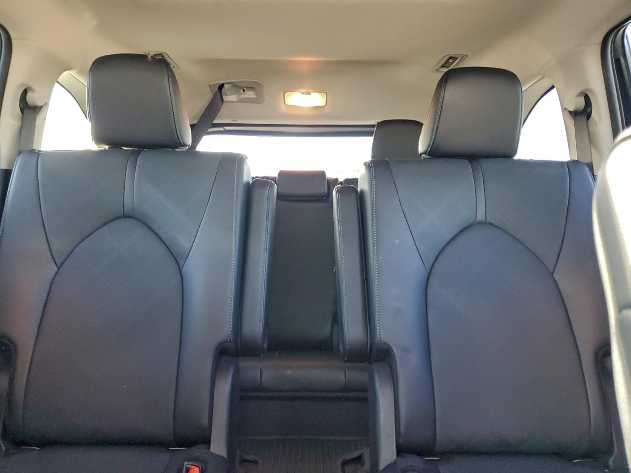 Lot #3312611196 2024 TOYOTA HIGHLANDER