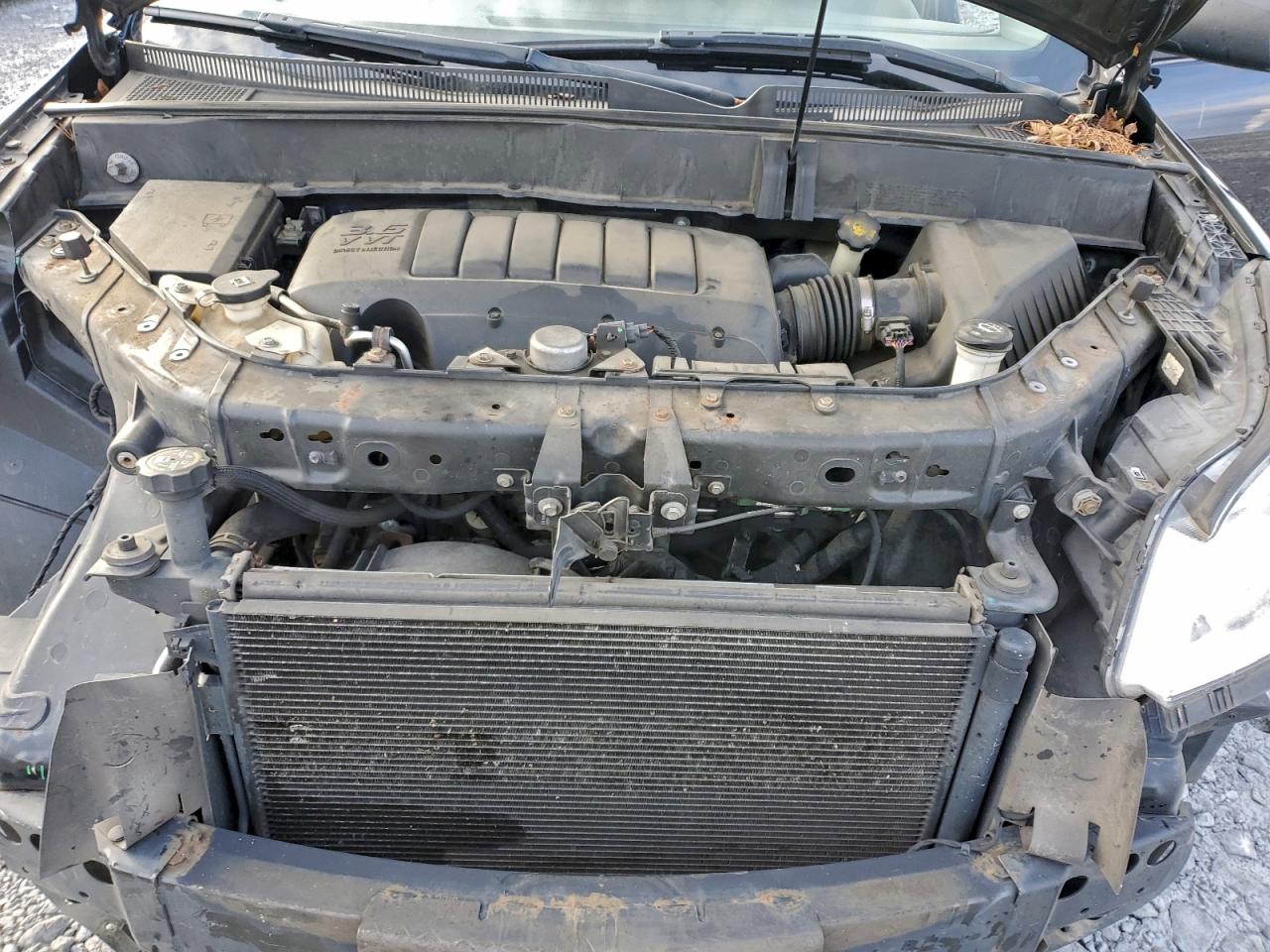 CHEVROLET TRAVERSE LS