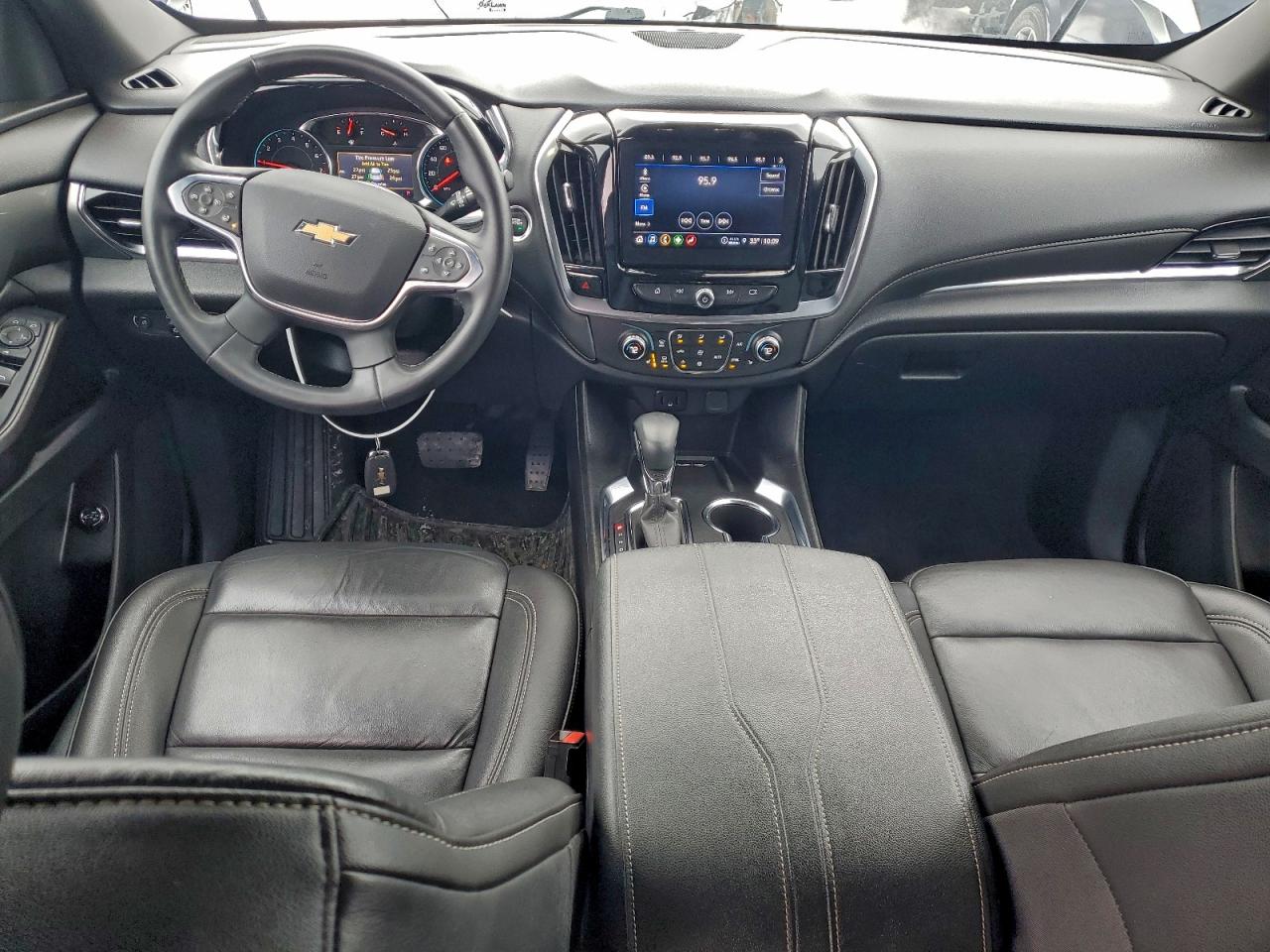 Lot #3308226159 2023 CHEVROLET TRAVERSE L