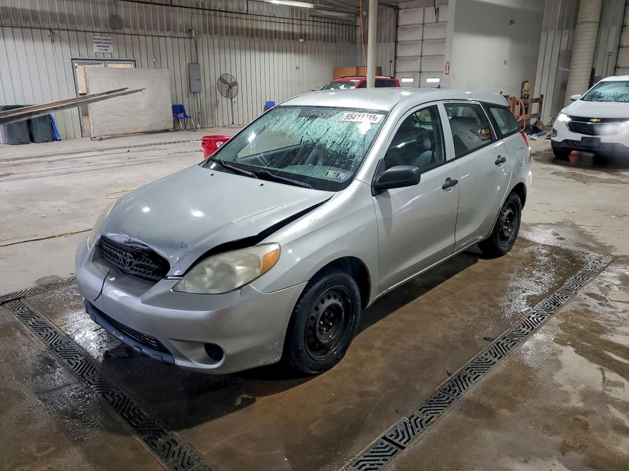 Lot #3311696277 2003 TOYOTA MATRIX