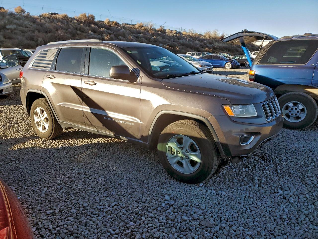 JEEP GRAND CHEROKEE LAREDO