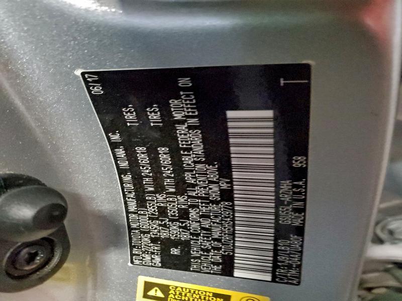 2017 TOYOTA HIGHLANDER #3302589765