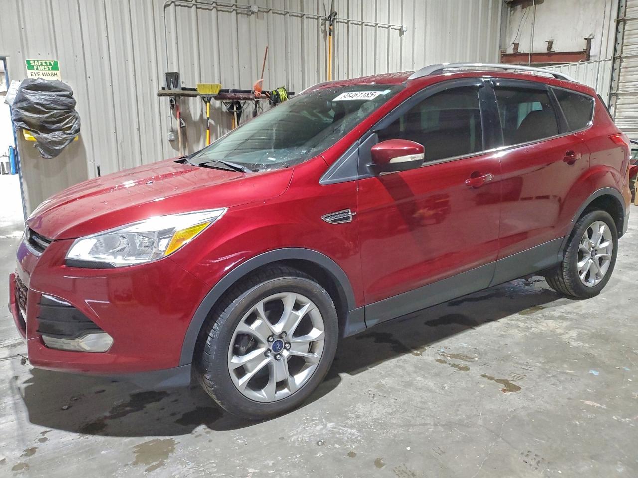 FORD ESCAPE TITANIUM