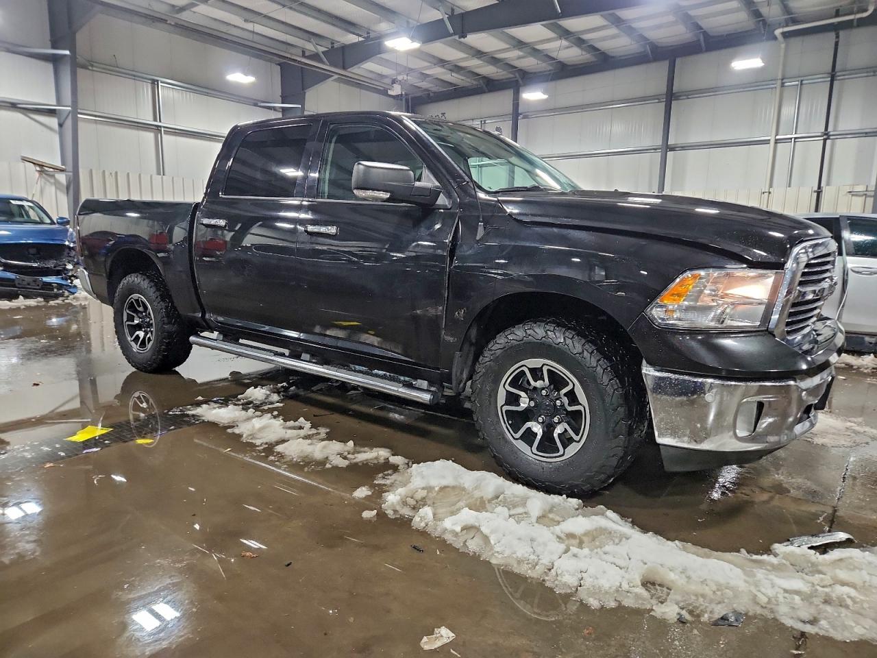 RAM 1500 SLT