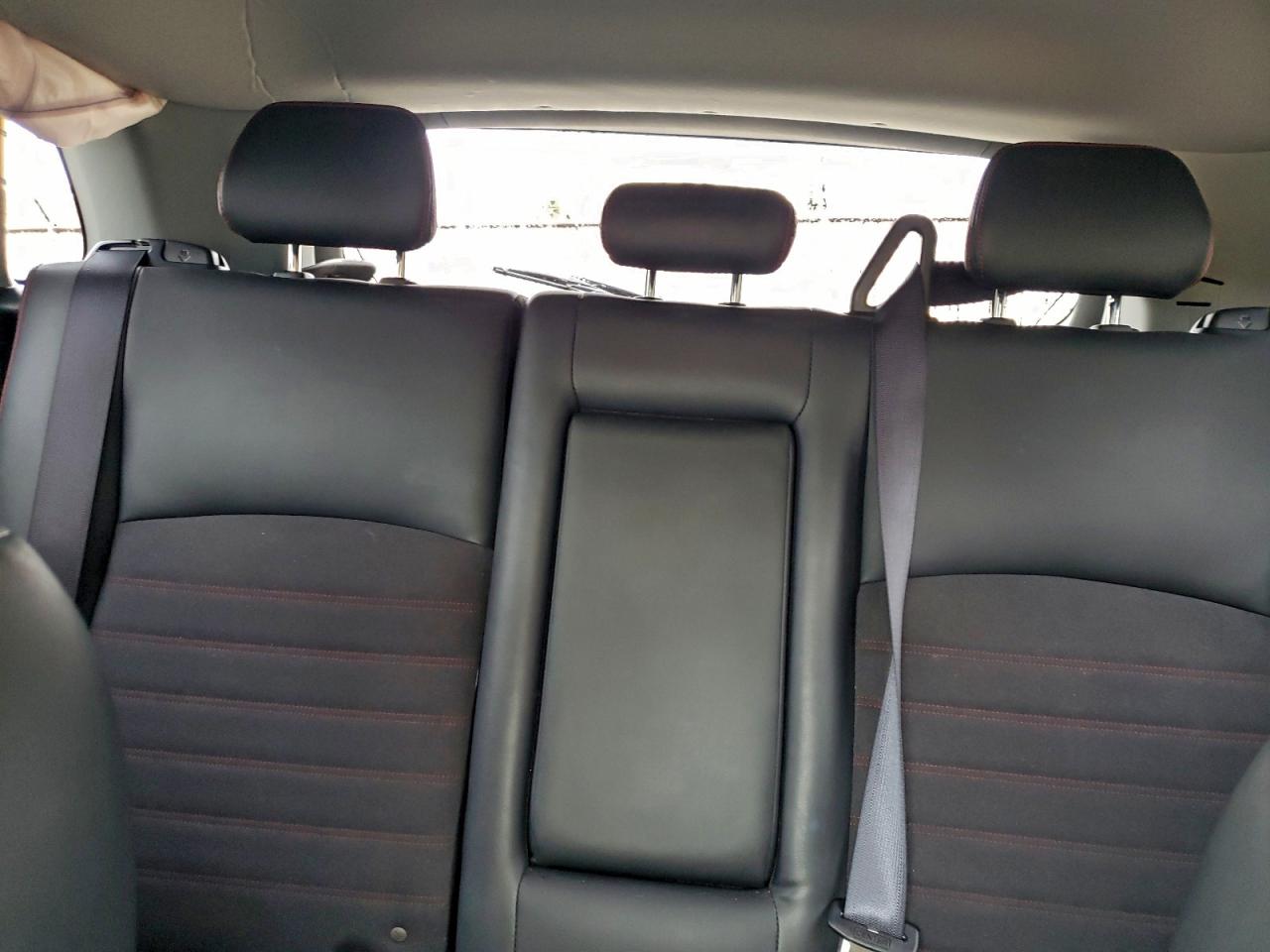 MITSUBISHI OUTLANDER SE