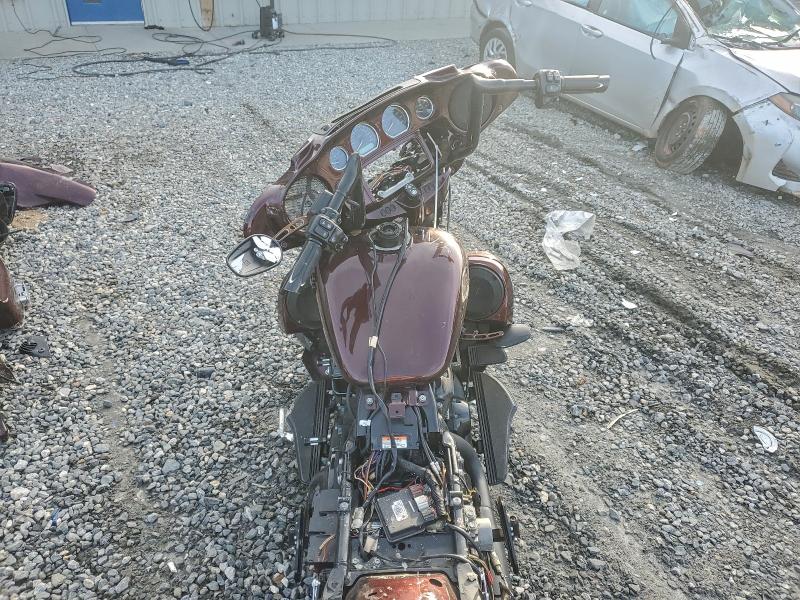 2018 HARLEY-DAVIDSON FLHXS STRE #3304616496