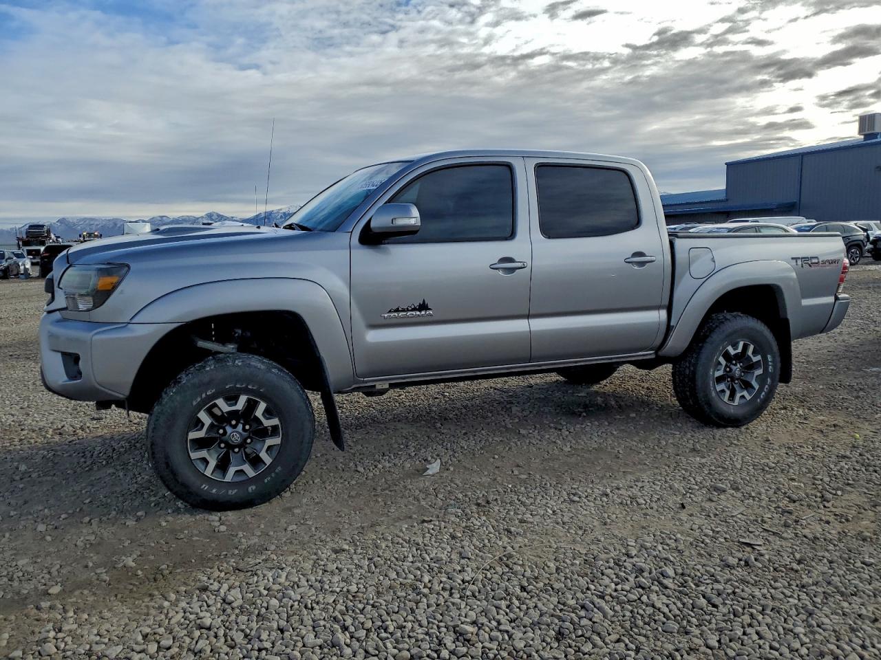 TOYOTA TACOMA DOUBLE CAB