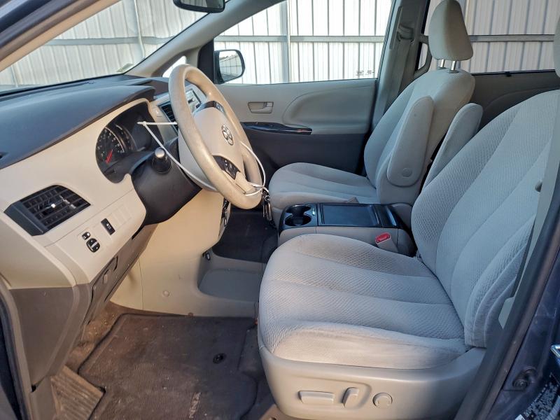 2014 TOYOTA SIENNA LE #3304622446