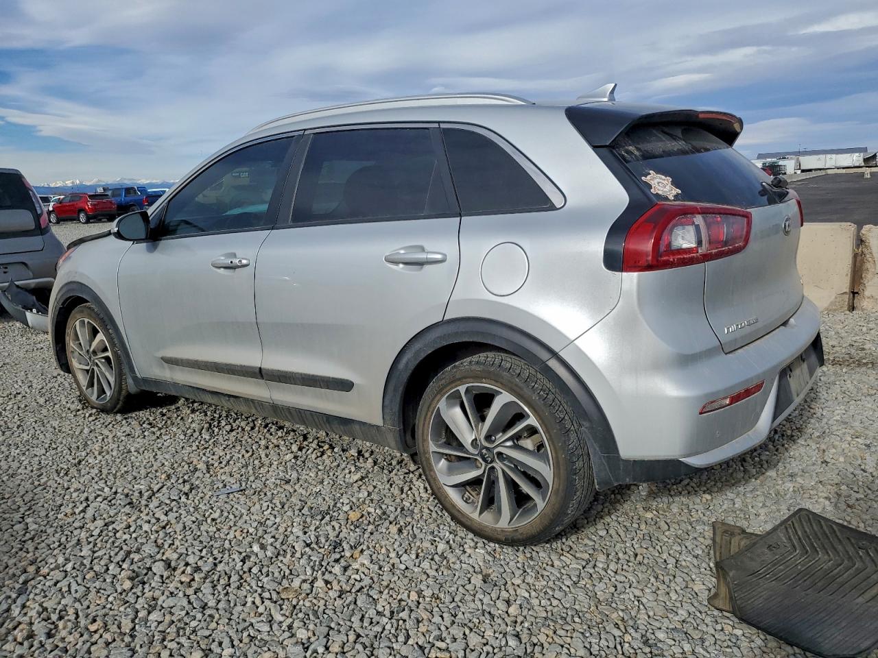 KIA NIRO EX TOURING