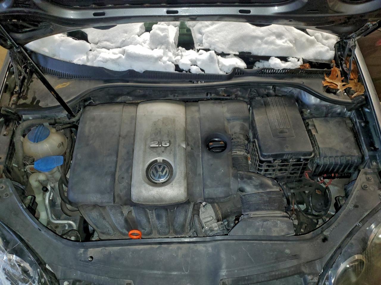 Lot #3302889901 2009 VOLKSWAGEN RABBIT