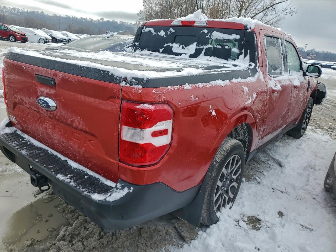 FORD MAVERICK LARIAT