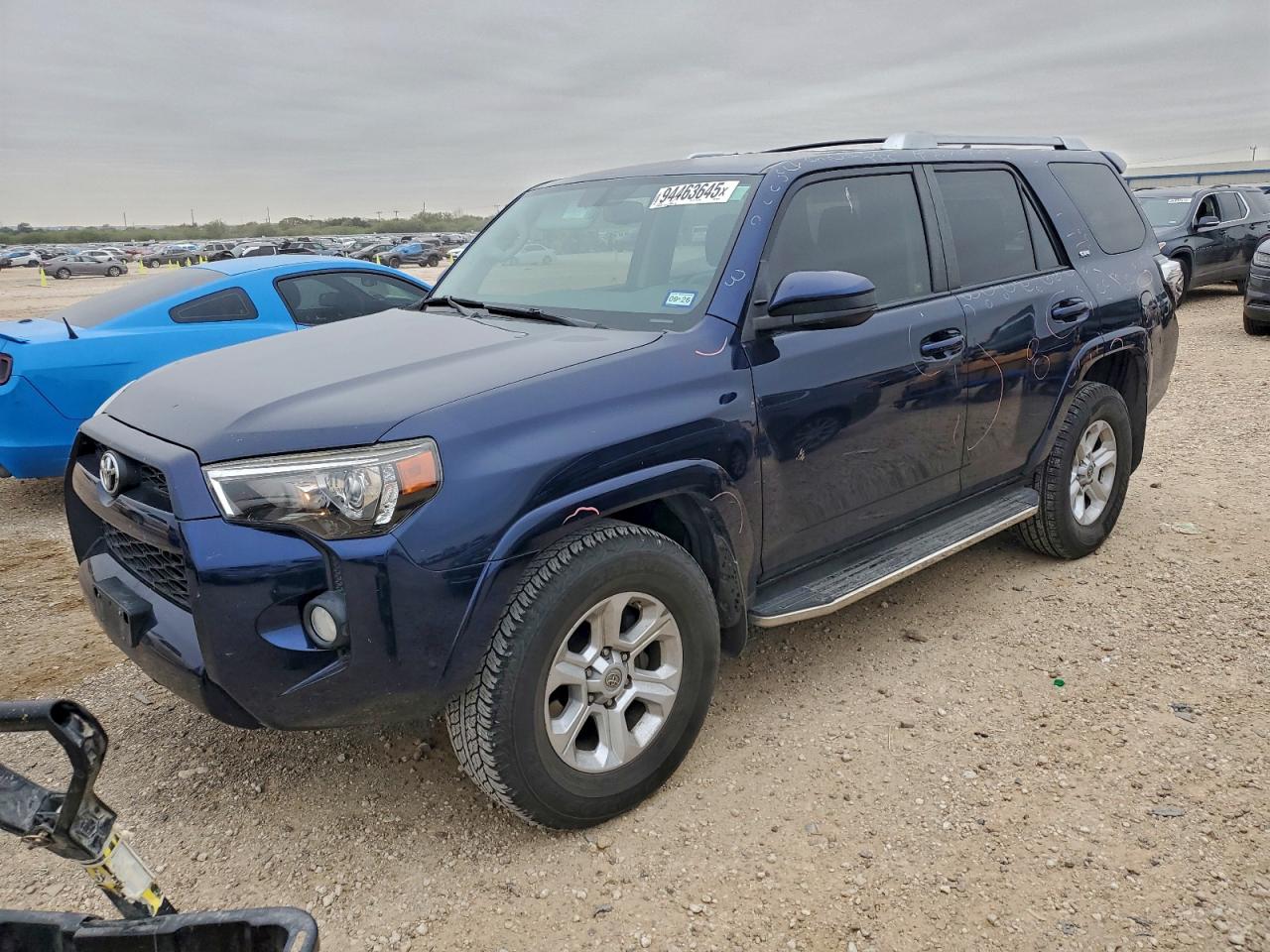 TOYOTA 4RUNNER SR5