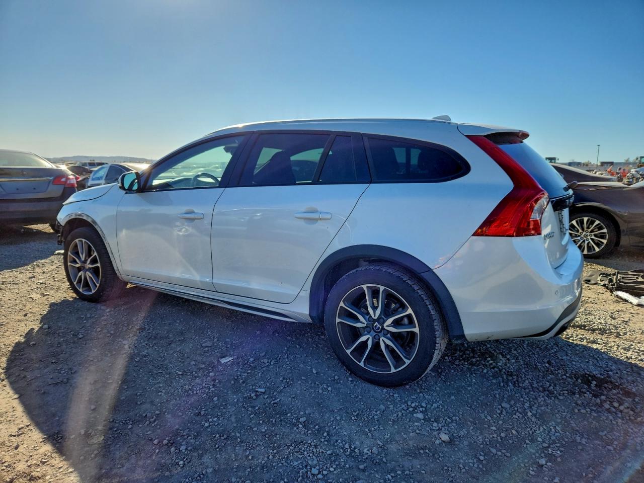 VOLVO V60 PREMIER