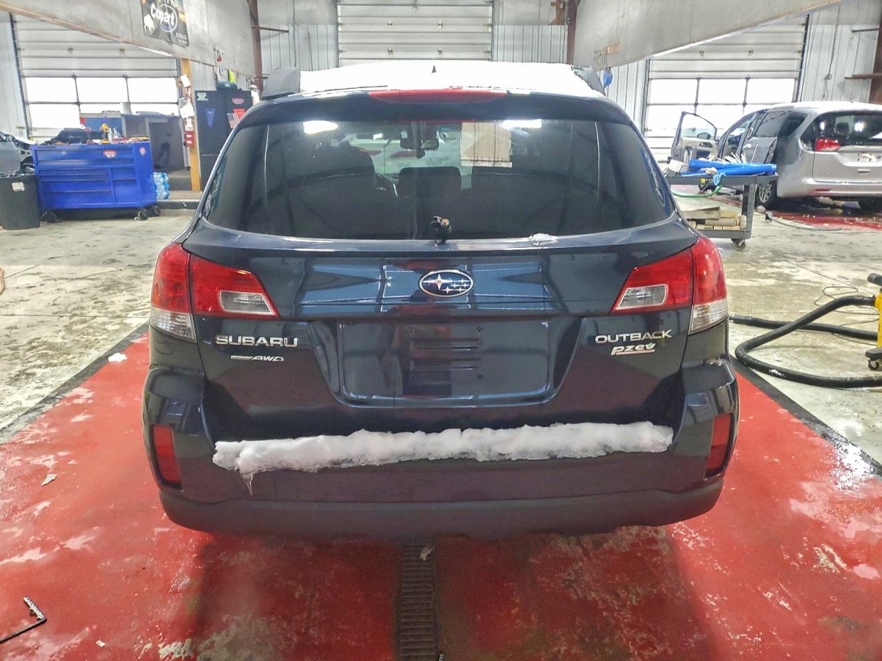 Lot #3311581789 2014 SUBARU OUTBACK 2.